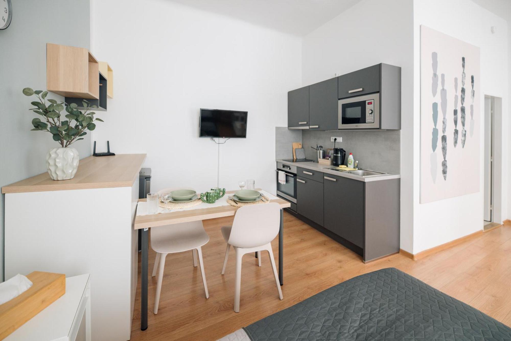 7 NIGHTS Apartments Dominikánské n. Brno Exteriér fotografie